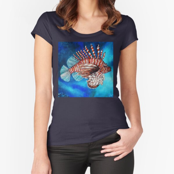 Fitted Scoop T-Shirt