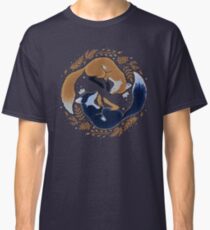 Night foxes Classic T-Shirt