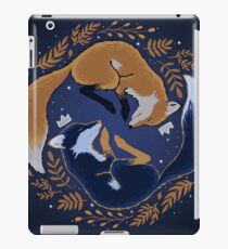 Night foxes iPad Case/Skin