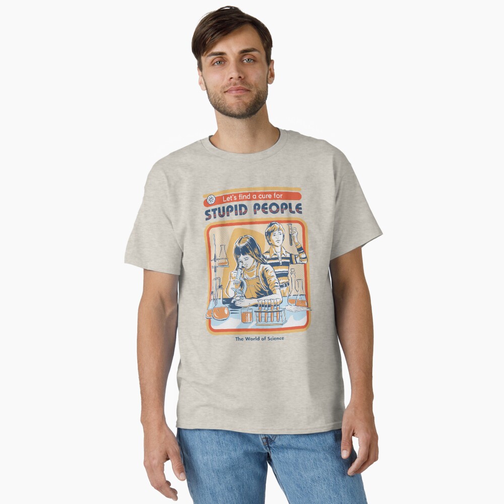 Aperçu de l'œuvre T-shirt classique créée et vendue par stevenrhodes.