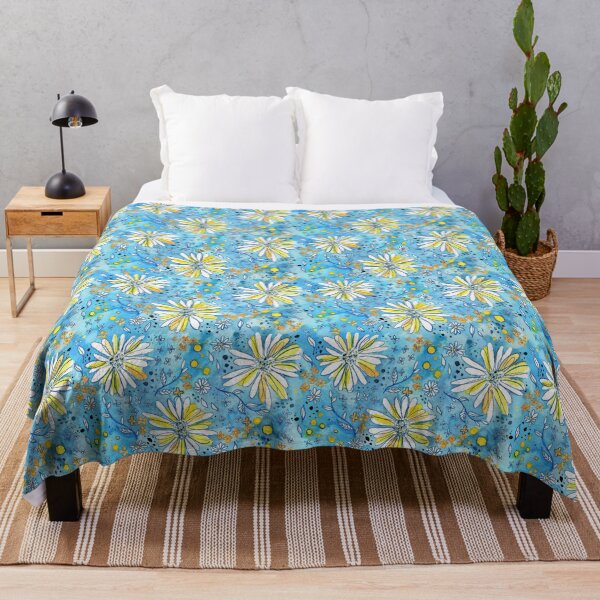 Hand Painted Watercolor Flower Pattern - Daisies on Blue Throw Blanket