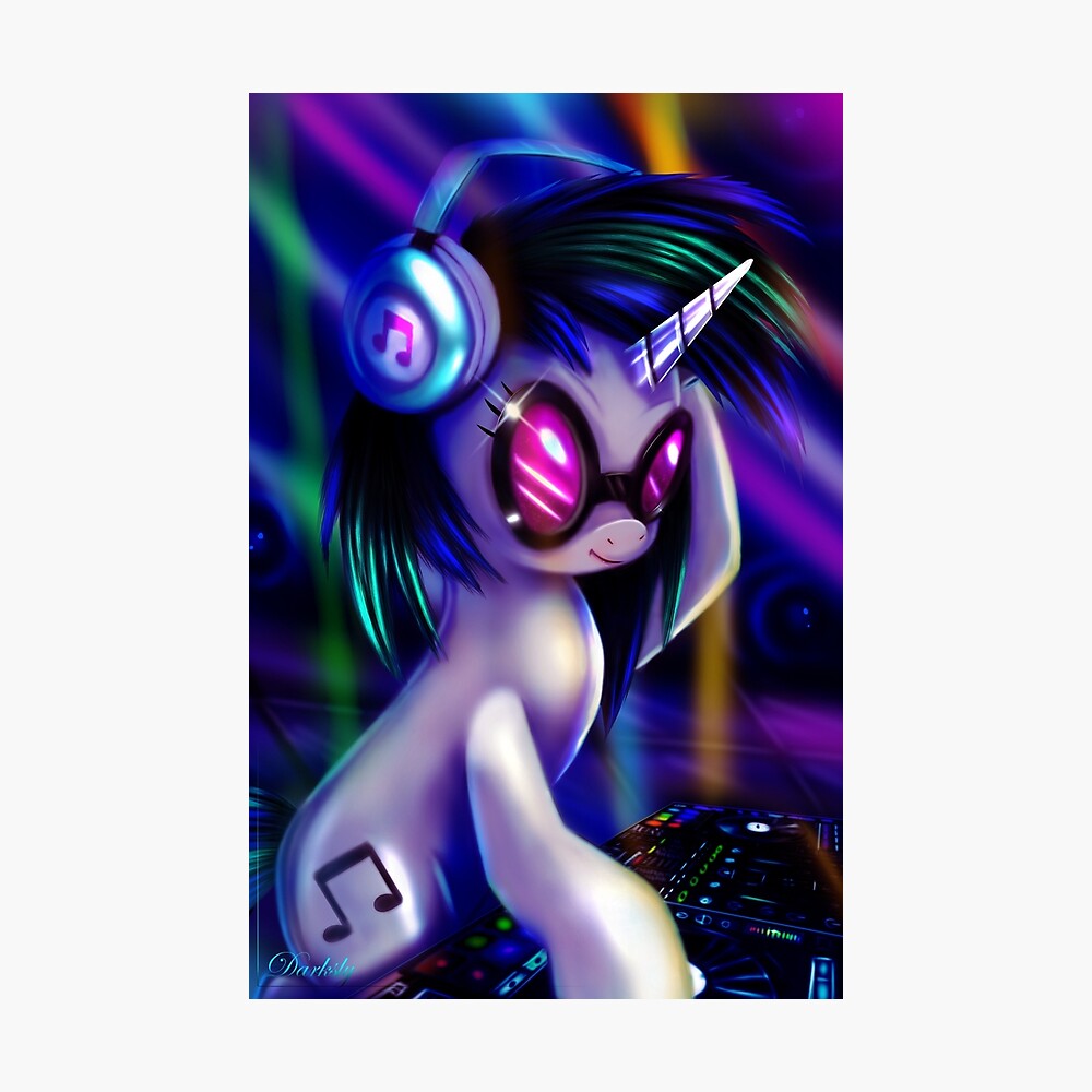 Dj Pon-3 (Vinyl Scratch)