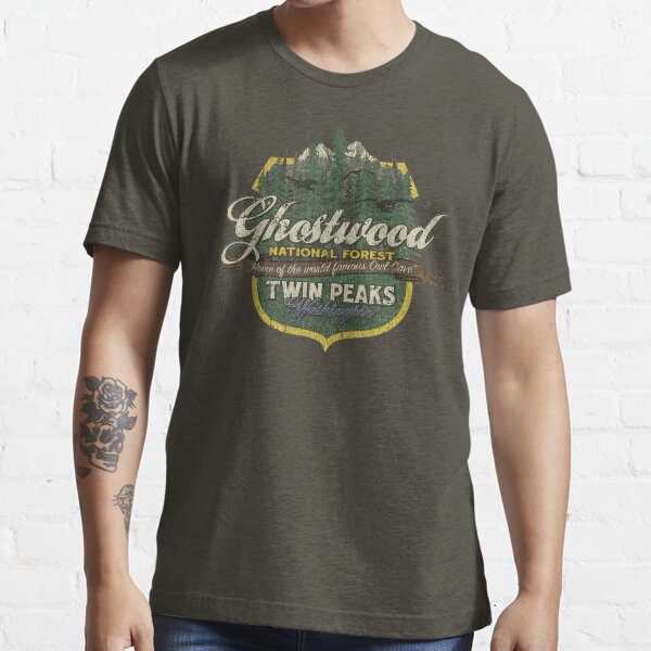 Vista previa del artículo con la obra «Bosque Nacional Ghostwood Vintage», diseñado y vendido por jacobcdietz.