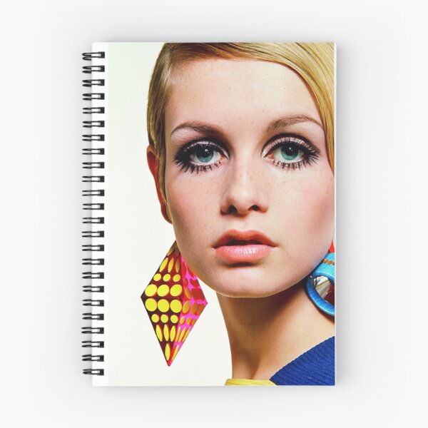 Aperçu de l'œuvre Twiggy créée et vendue par L3ft0verz.