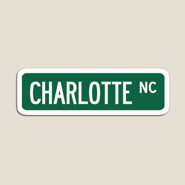 Aperçu de l'œuvre Charlotte, plaque de rue NC créée et vendue par hesappe.