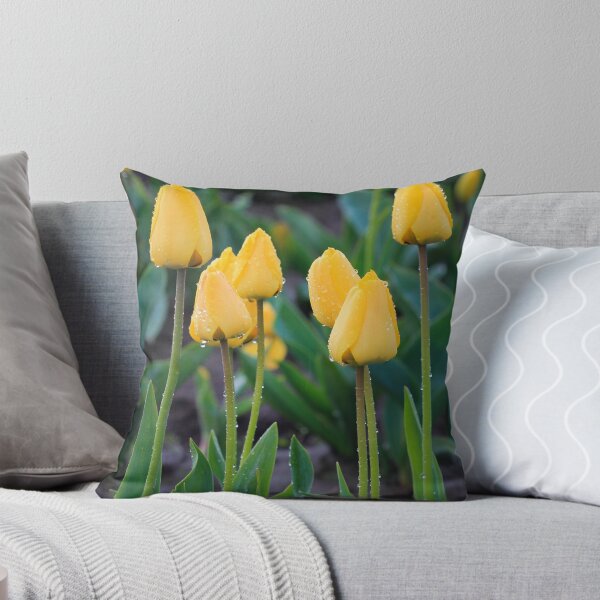 Artikelvorschau, Yellow Tulips entworfen und verkauft von Marie Cardona.
