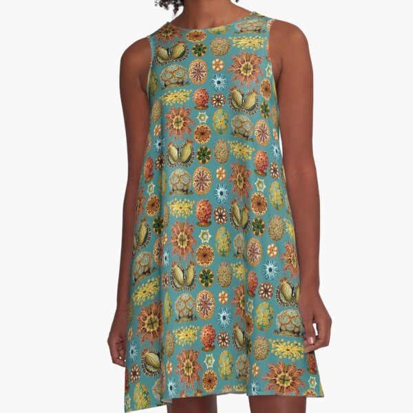 Artikel-Vorschau von Ernst Haeckel Ascidiae Sea spritzt Teal Background, designt und verkauft von aimeewilson.