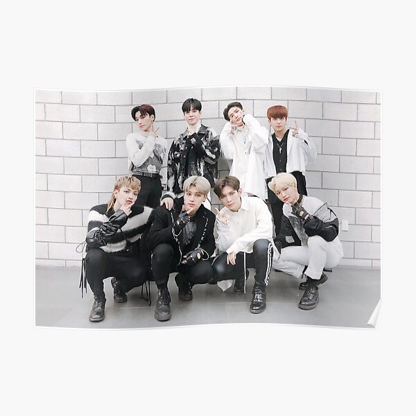 ATEEZ Poster