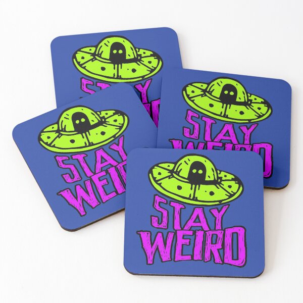 Artikelvorschau, Stay Weird Alien Ufo Believer entworfen und verkauft von RAWWR.