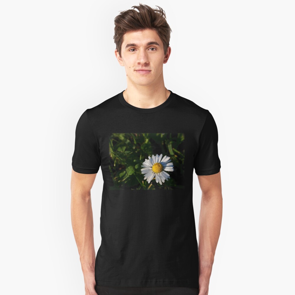 Chamomile Flower Slim Fit T-Shirt