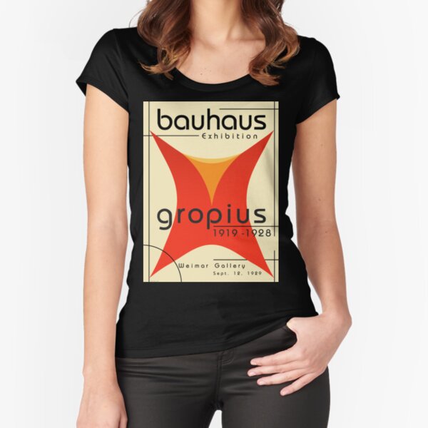 Fitted Scoop T-Shirt