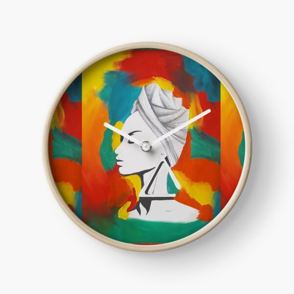 triangle queen Clock