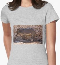 Donkey in the Shade Women's Fitted T-Shirt
