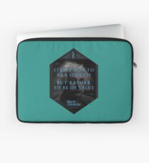 Funda para portátil Cita de: Albert Einstein sobre la creatividad - Camisetas, pósters, pegatinas y regalos