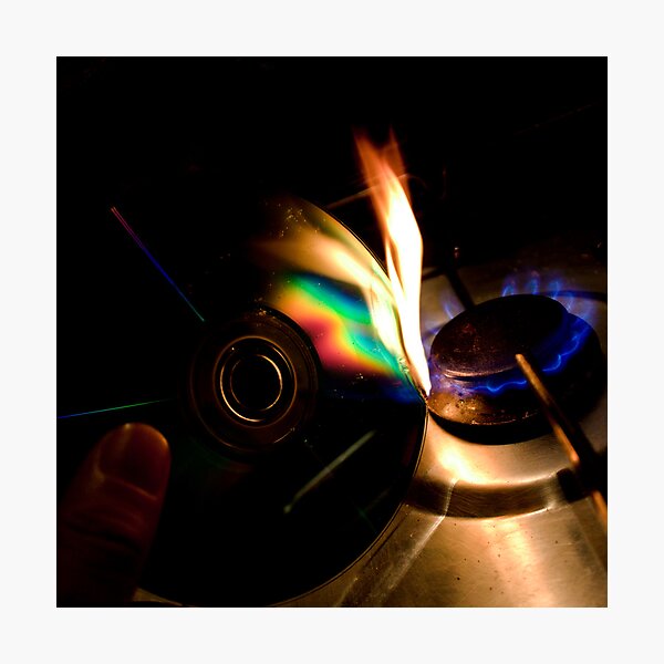 Item preview, burning a disc designed and sold by photocillin.
