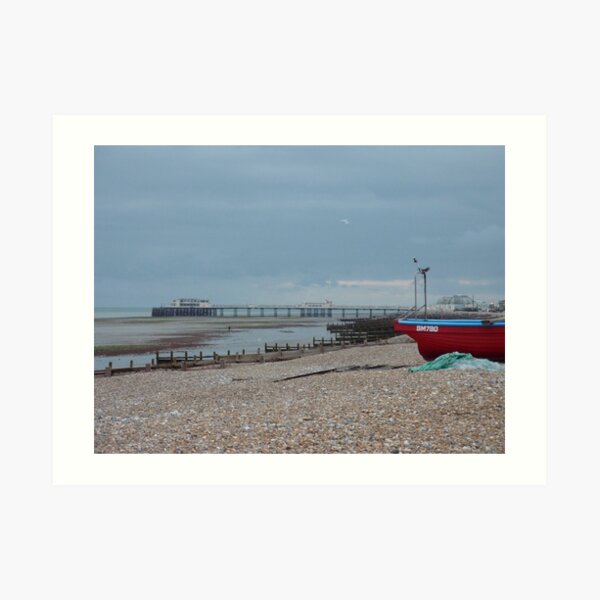 WORTHING BEACH AND PIER Art Print