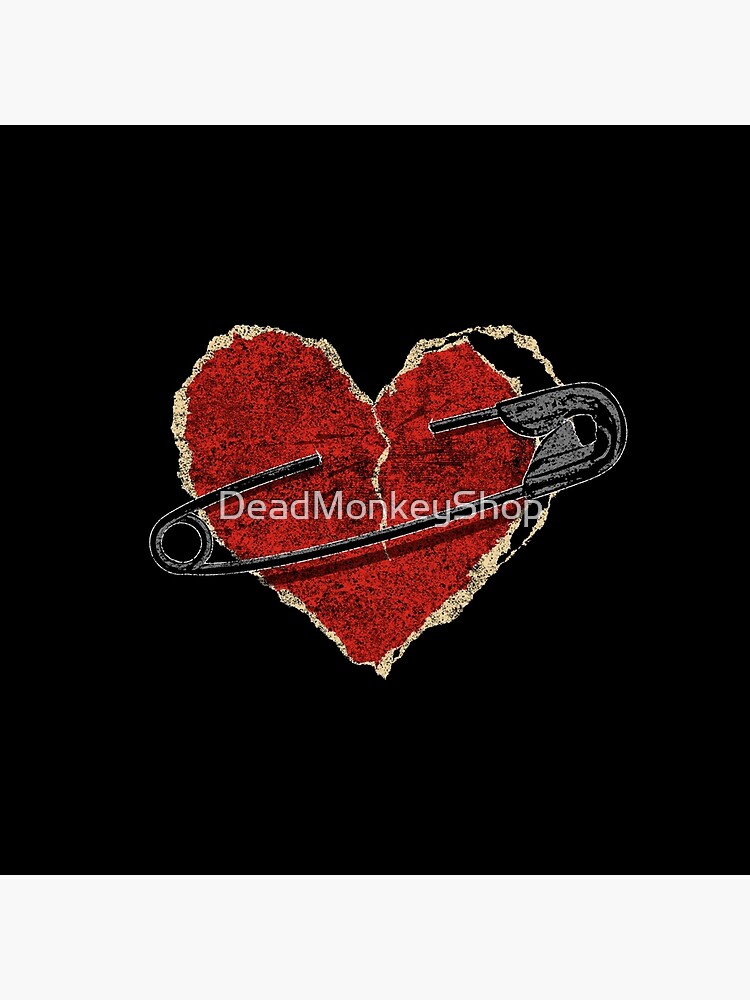 safety pin heart