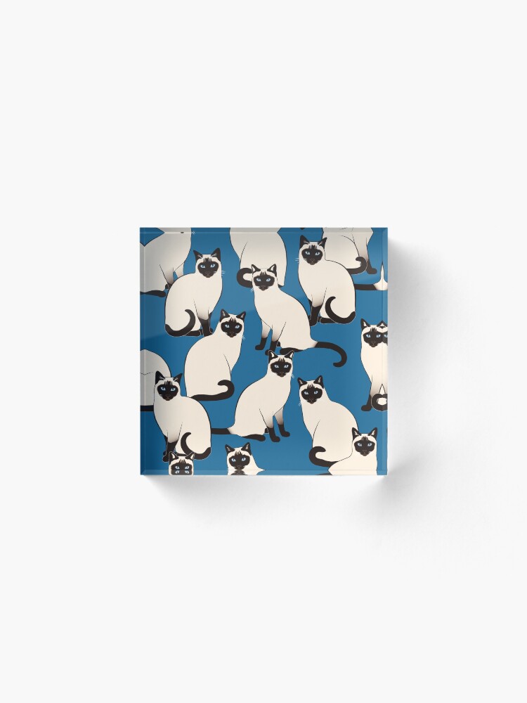 Alternate view of Siamese Cats on dark blue Acrylic Block