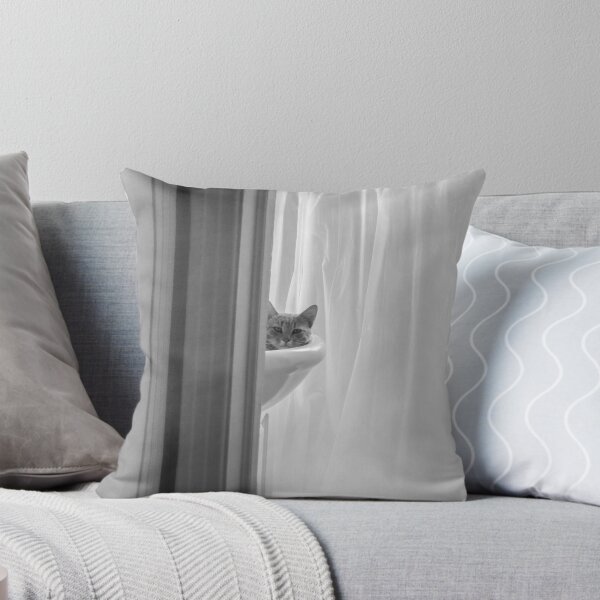 Item preview, Le chat dans le lavabo designed and sold by Marie Boucher.