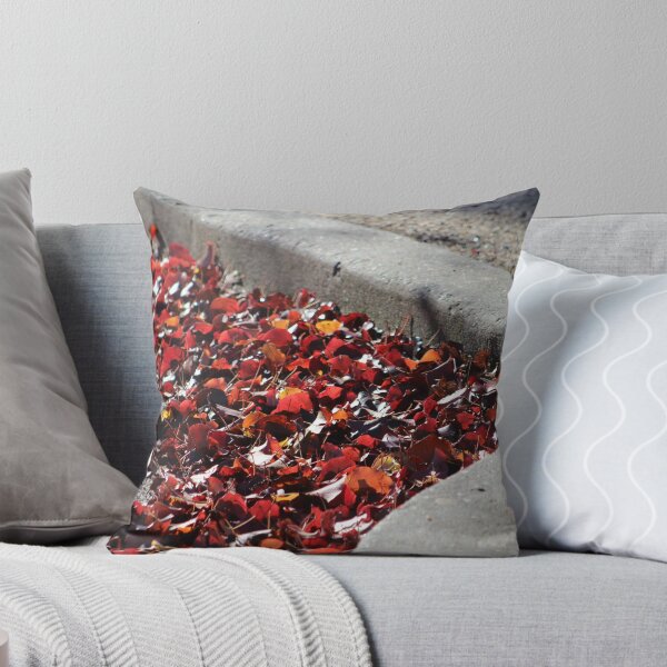 Artikelvorschau, Fallen Autumn Leaves entworfen und verkauft von Gilda Axelrod.
