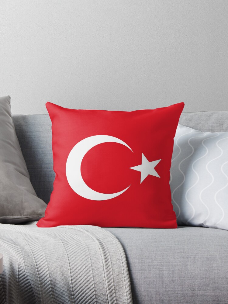 Aperçu 1 sur 3. Coussin avec l'œuvre Drapeau de la Turquie créée et vendue par Shorlick.