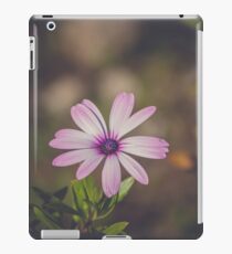 032 - Flower iPad Case/Skin