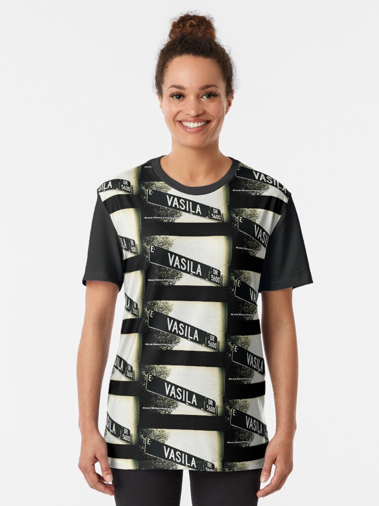 Alternate view of Vasila Drive, Las Vegas, Nevada by Mistah Wilson Photography Graphic T-Shirt