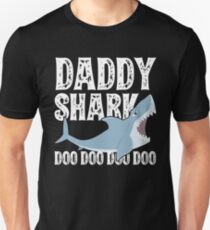 Vintage Daddy Shark T-Shirt Slim Fit T-Shirt