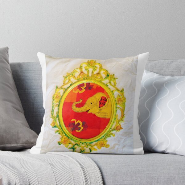 Aperçu de l'œuvre Yellow Elephant Scalloped Sheeting Frame   créée et vendue par ACracker69.