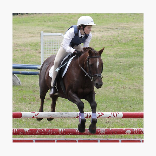 Aperçu de l'œuvre Moss Vale District Showjumping 1 créée et vendue par Samantha Bailey.