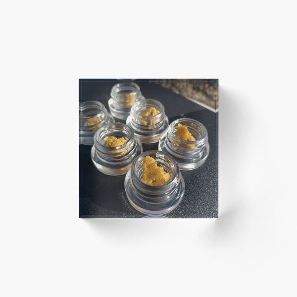 Grams of sour d live resin wax Acrylic Block
