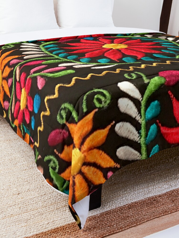 Alternate view of Spanish Flowers Comforter