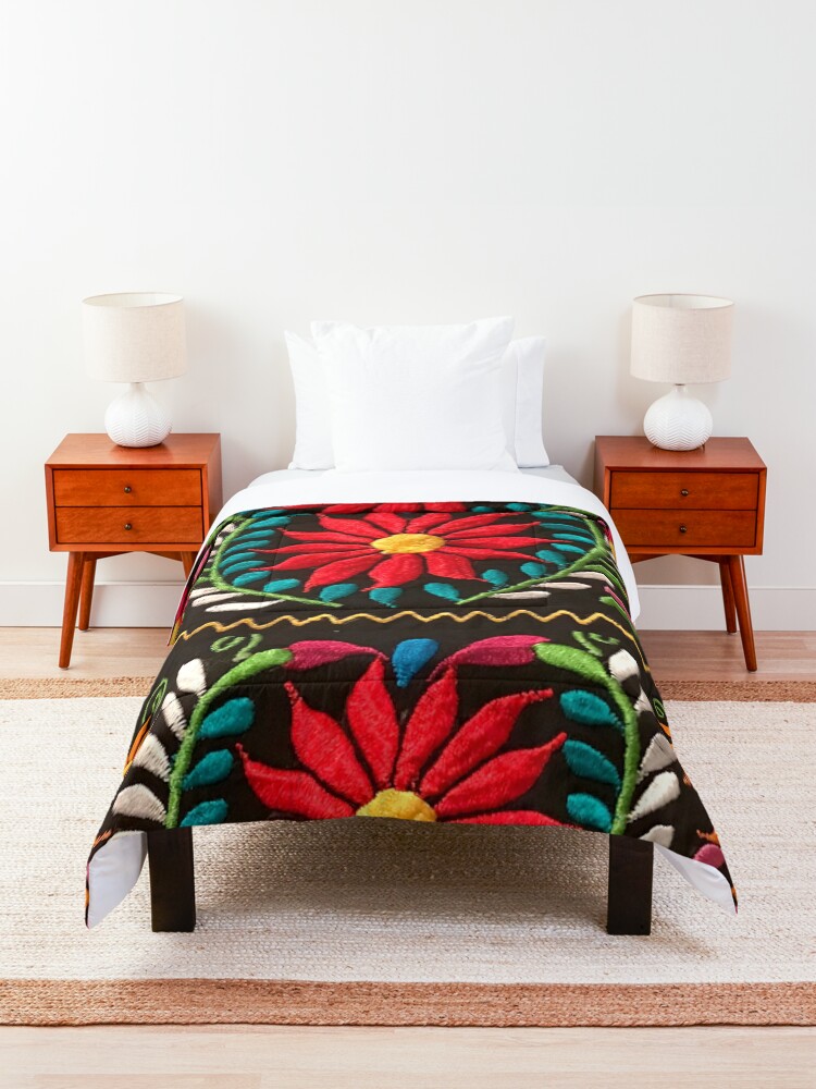 Alternate view of Spanish Flowers Comforter