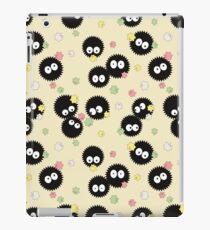 Sprites de suie inspirés par Ghibli avec motif Candy Coque et skin iPad