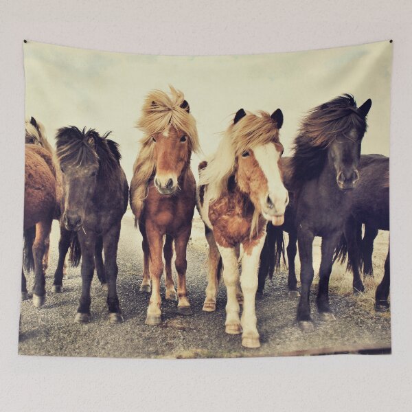 Aperçu de l'œuvre Les chevaux créée et vendue par La Chic.