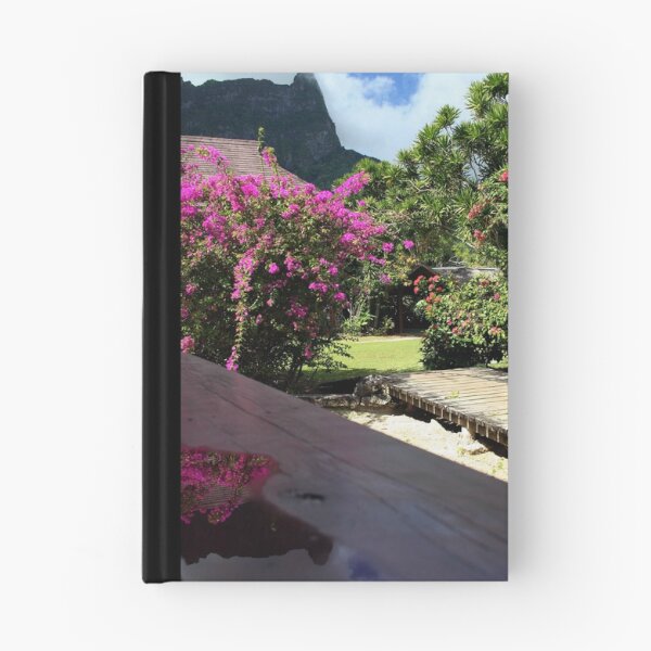 Item preview,  y es esta isla mágica la que inspiró a James Michener a escribir sobre el mítico "Bali Hai". Moorea está a solo 11 millas de Tahití designed and sold by Tyler  Core.