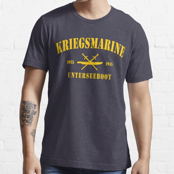 WW2 U-boat - Kriegsmarine Unterseeboot  Essential T-Shirt