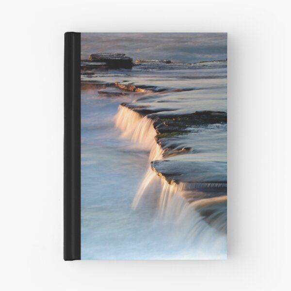 Artikelvorschau, Seascape Waterfall entworfen und verkauft von Paul Pinkley.