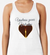 Undress your Valentine Tanktop für Frauen
