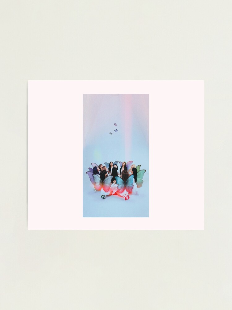 LOONA - XX Butterfly CD 初回限定版 トレカ付き LOONA Girl Of The Month XX Butterfly Album K-POP CD Near Mint