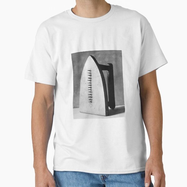 Artikel-Vorschau von Dada Man Ray Cadeau Iron, designt und verkauft von bettypure.