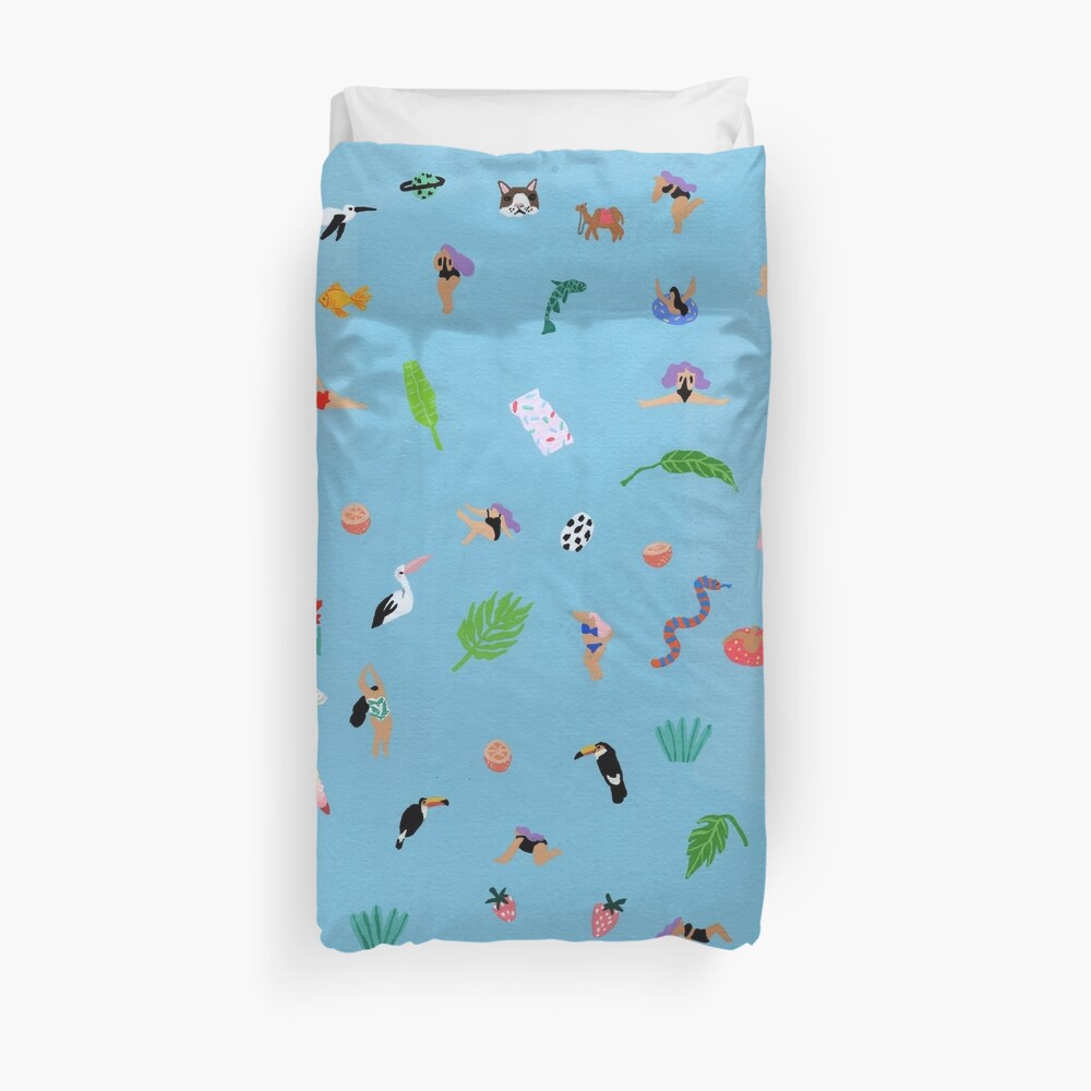Everybodys here Duvet Cover