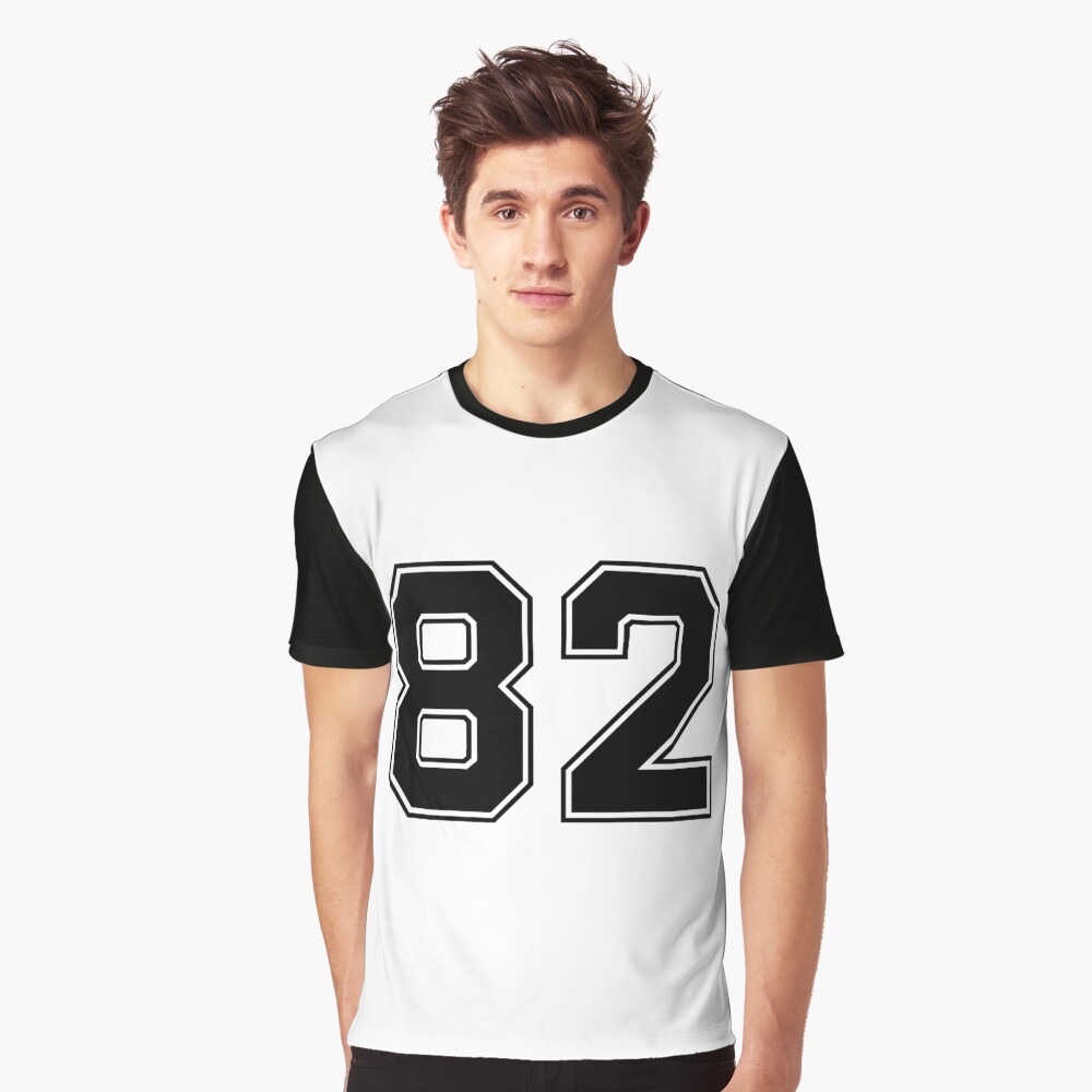 82 Classic Vintage Sport Jersey Number in Black Number on White Background  for American Football, Baseball or Basketball Stock Illustration -  Illustration of numbers, football: 140530378