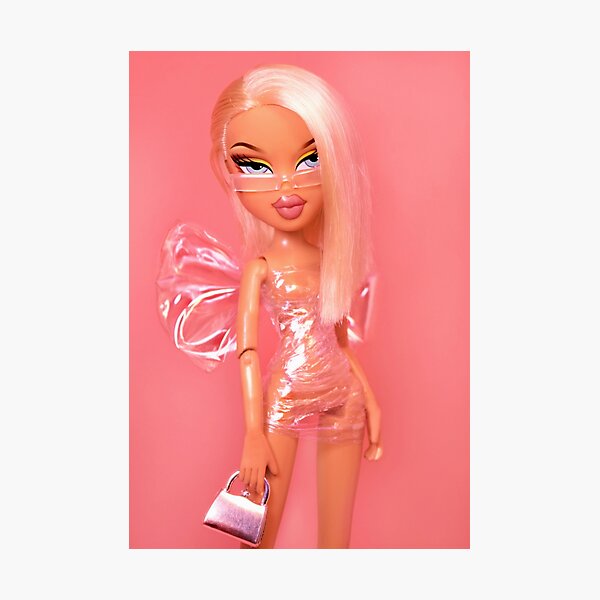 Bratz rubia ojos discount marrones