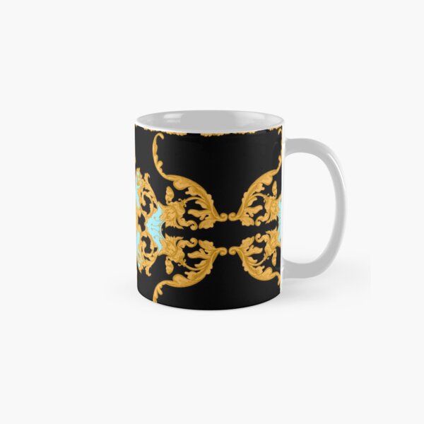 Modèle sans couture avec des éléments baroques dorés. Mug classique