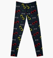 Nineties Oval sunglasses on slate blue Leggings