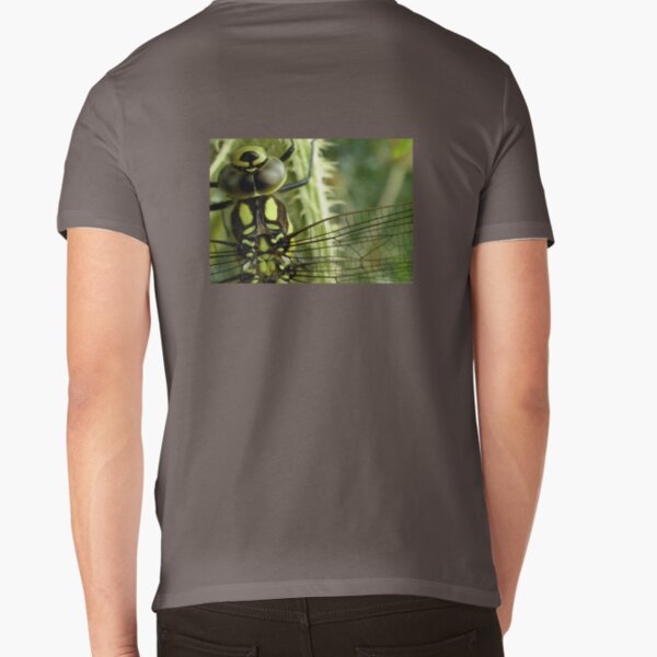 Dragonfly Form V-Neck T-Shirt