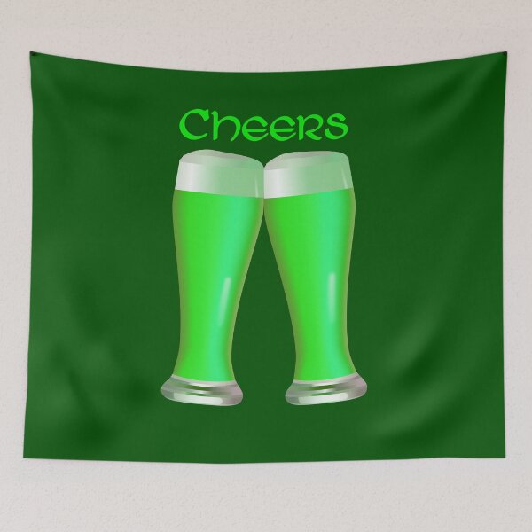 Artikelvorschau, Lustiges St. Patrick's Day Prost mit grünem Ale Bier entworfen und verkauft von peter2art.