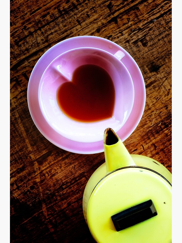 Yellow teapot & pink cup by fardad