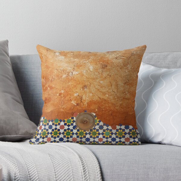 MAJORELLE GARDEN MARRAKECH; GOLDEN PATTERNS Throw Pillow